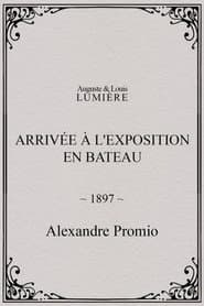 Arrivée à l'exposition en bateau