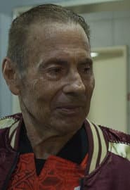 Avenida Sáenz 1073 - Video dedicated to my father's illness