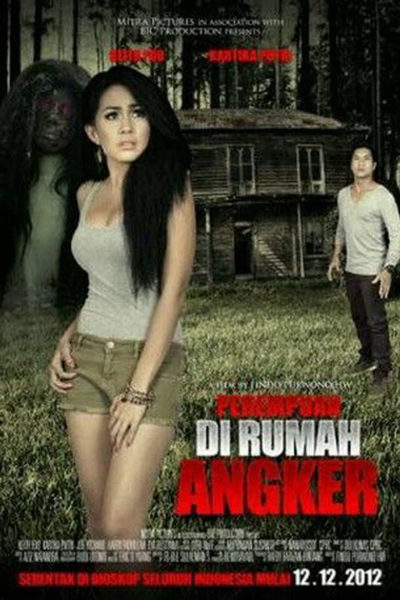 Perempuan di Rumah Angker poster